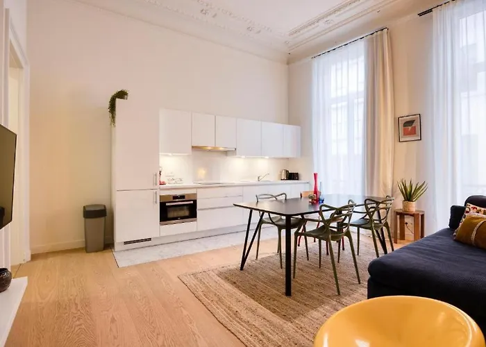 The Ghentian By Domani